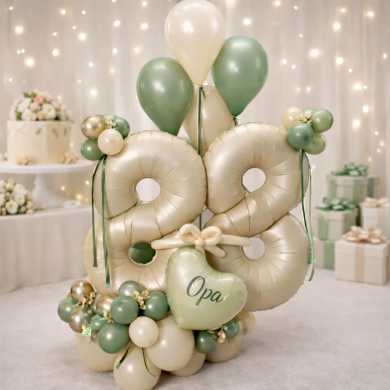 Zahl 88 in Eukalyptus und Creme